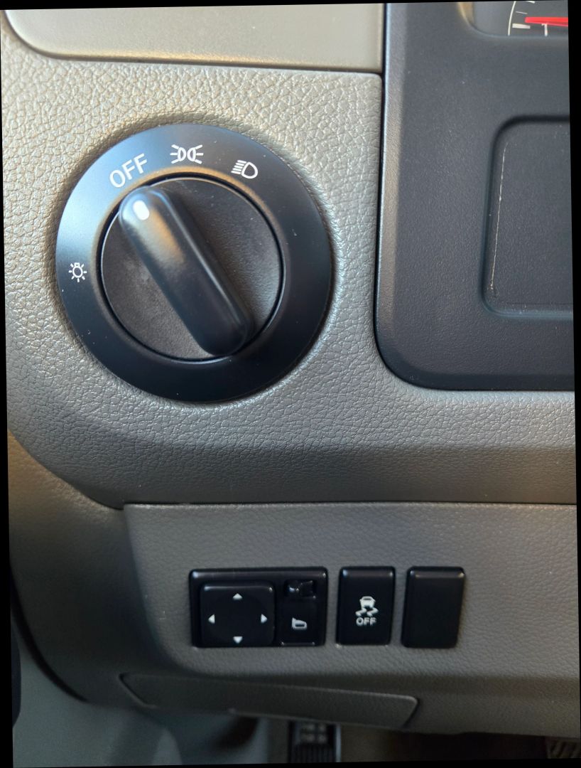2020 Nissan NV3500 photo 21