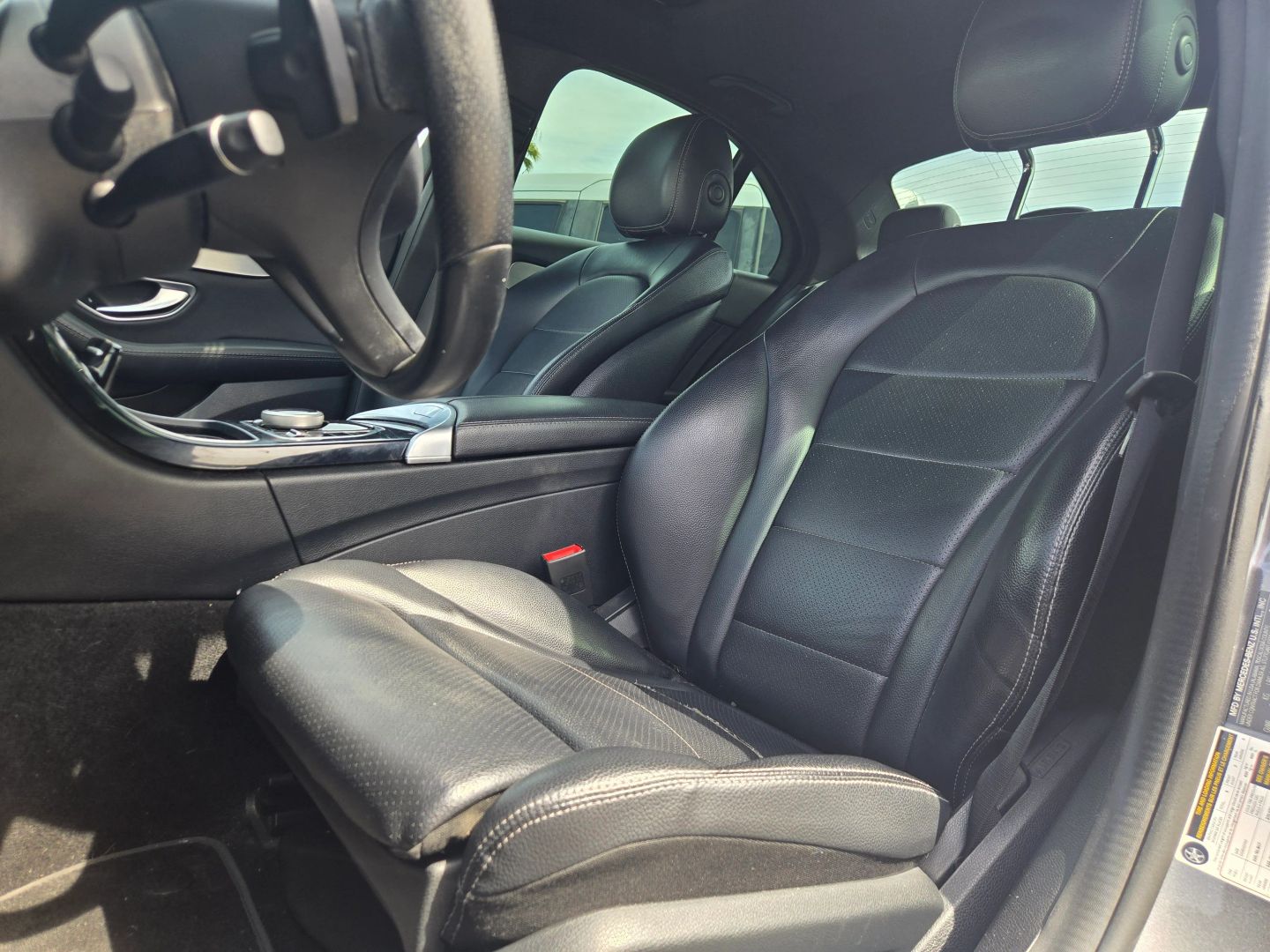 2018 Mercedes Benz C 300 Sedan photo 10