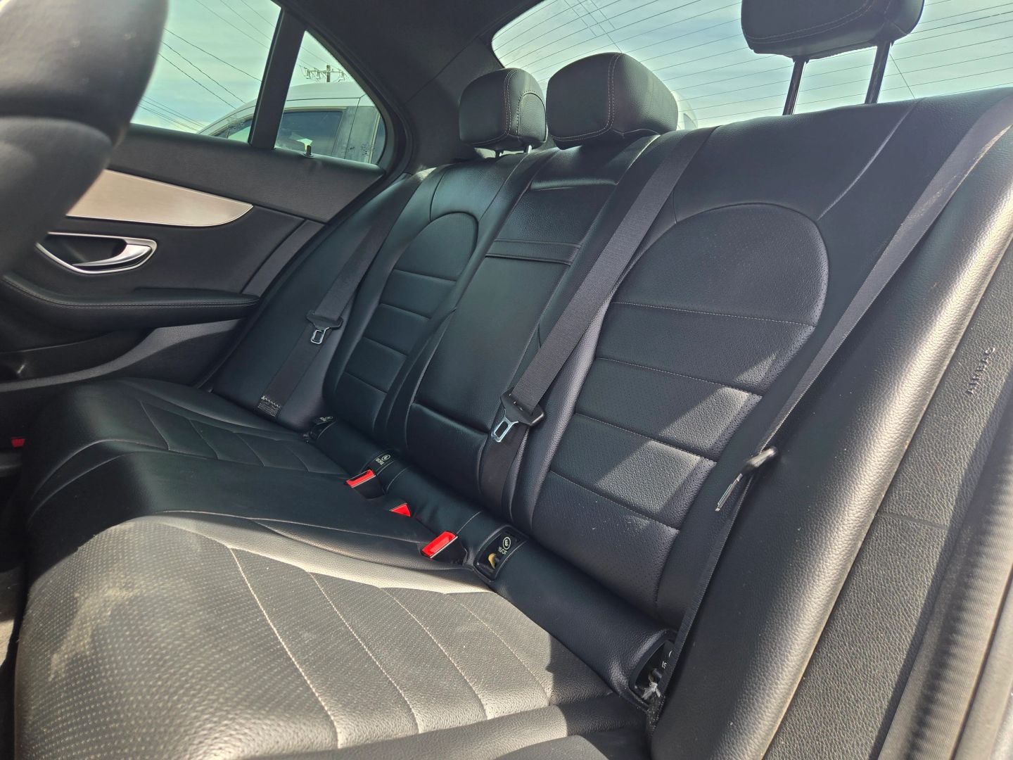 2018 Mercedes Benz C 300 Sedan photo 12