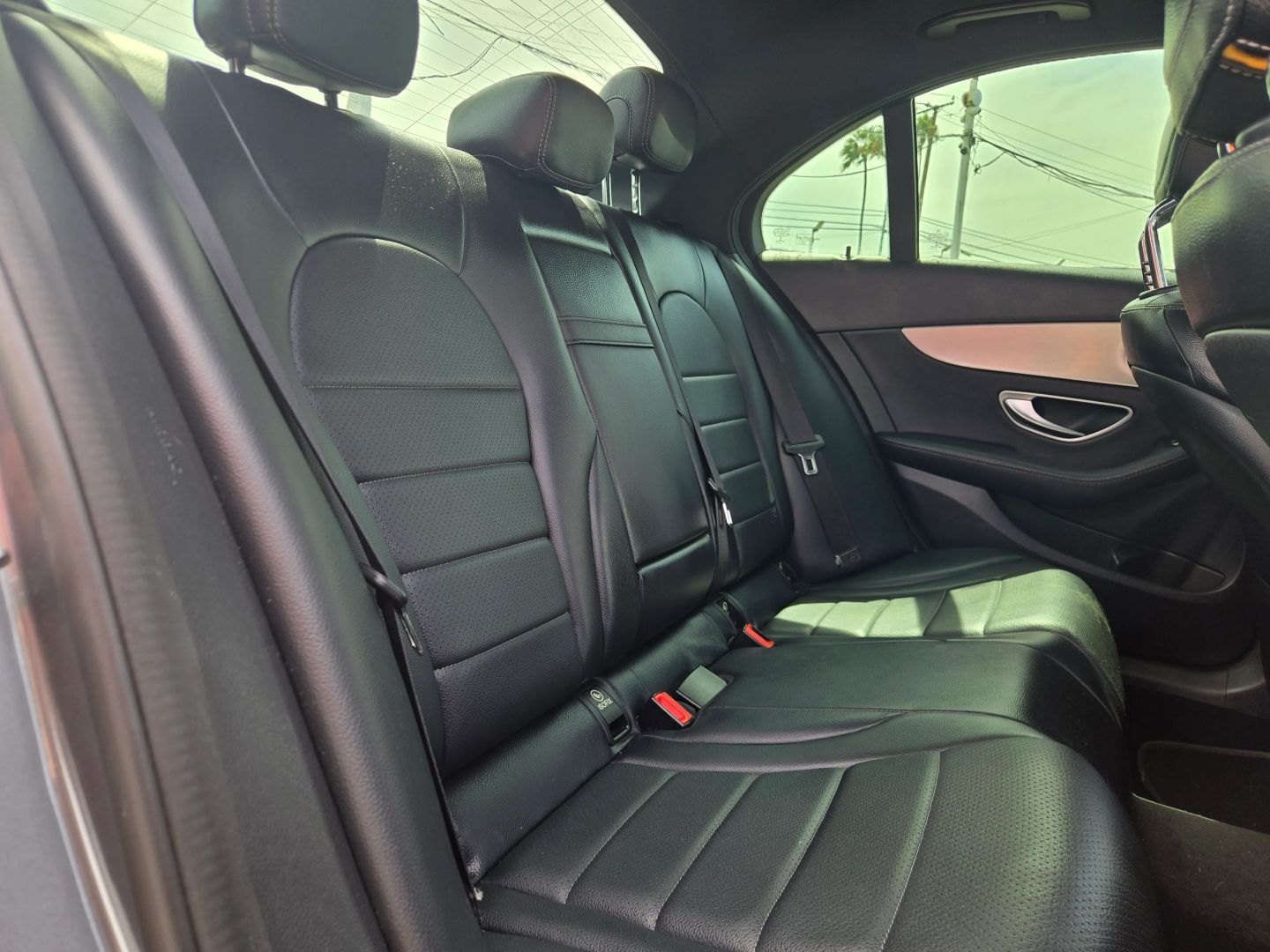 2018 Mercedes Benz C 300 Sedan photo 15