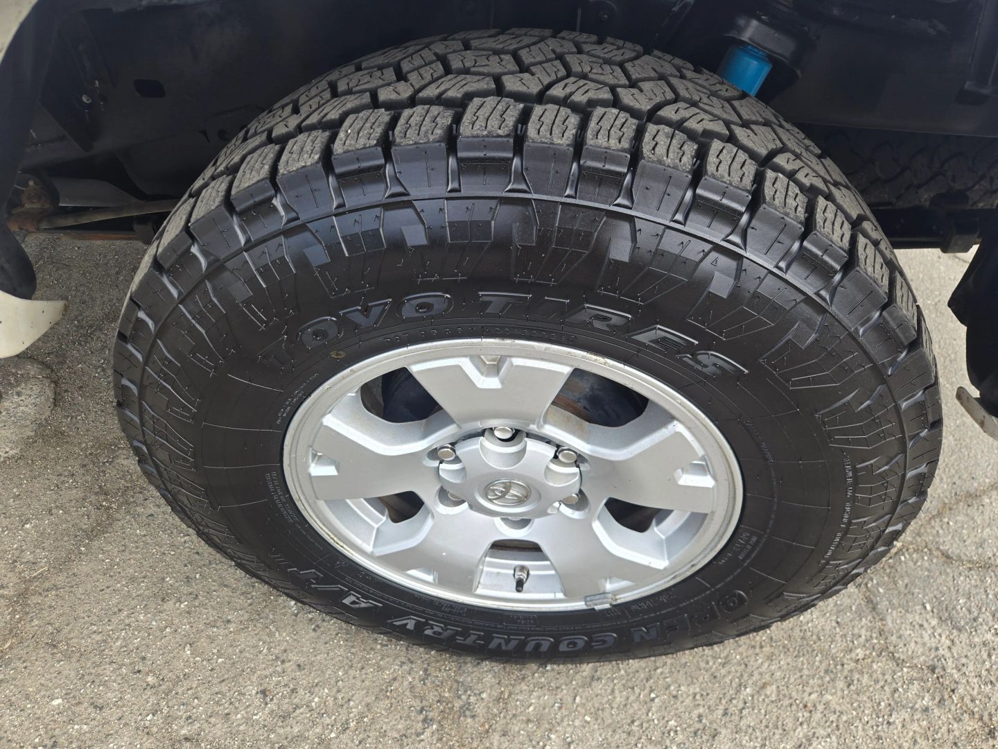 2012 Toyota Tacoma TRD Off-Road photo 20