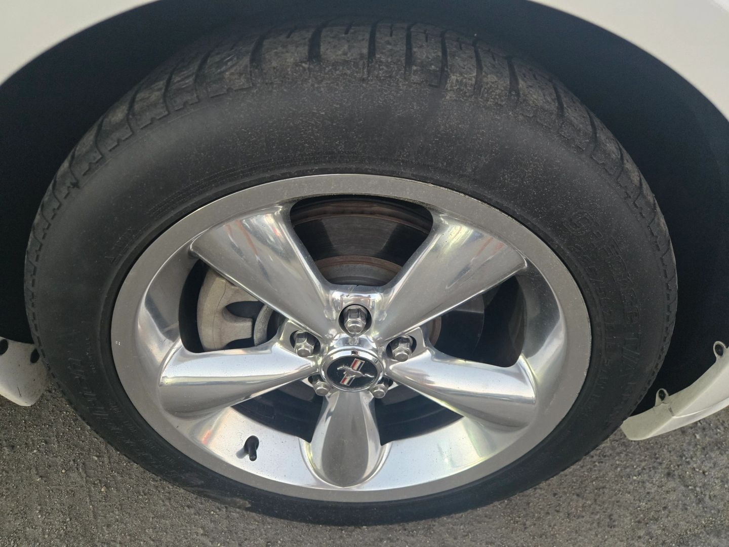 2008 Ford Mustang GT Premium photo 26