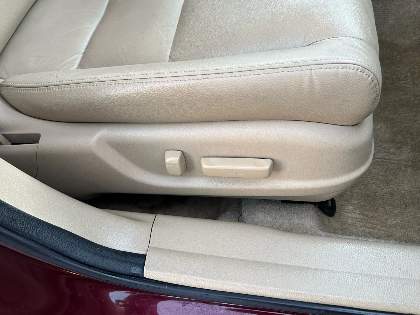 2012 Honda Accord EX-L photo 17