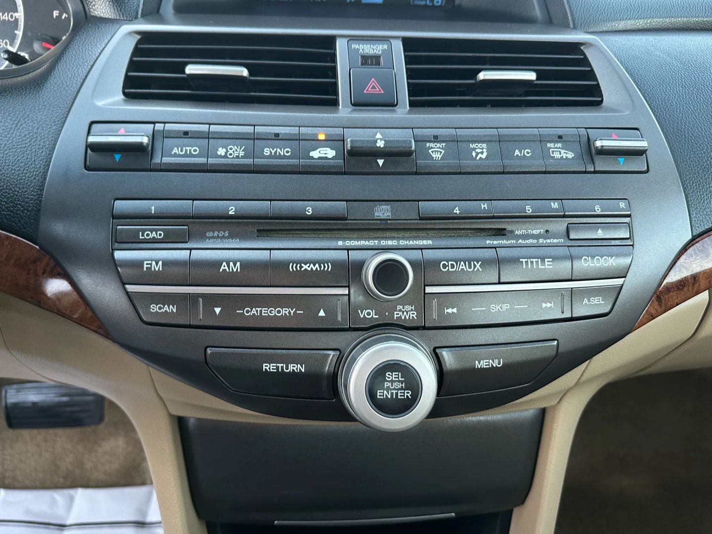 2012 Honda Accord EX-L photo 26