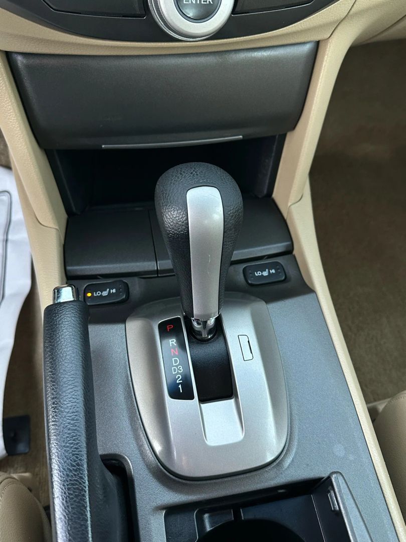 2012 Honda Accord EX-L photo 27