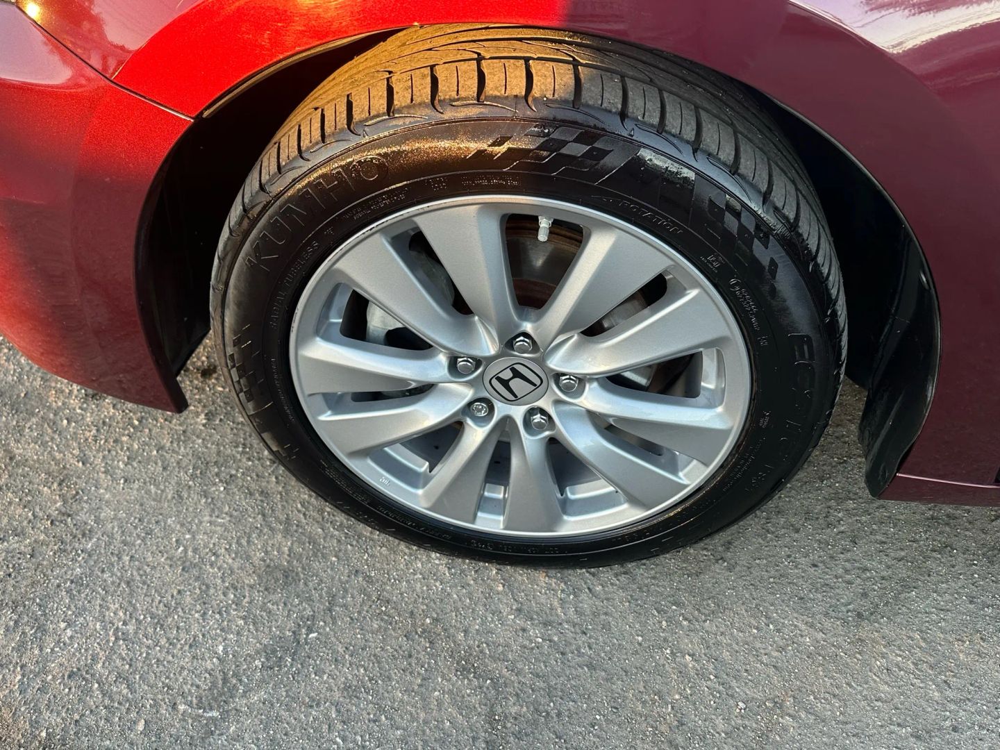 2012 Honda Accord EX-L photo 31