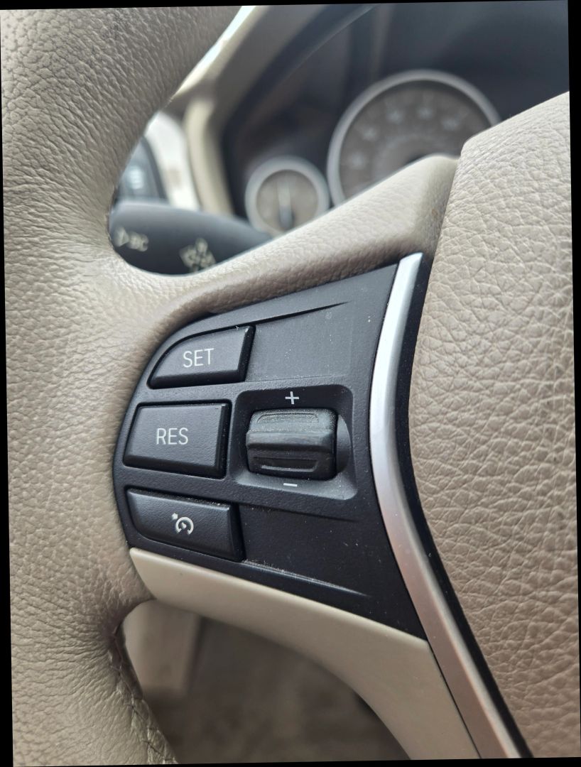 2013 Bmw 328i 3-series photo 24