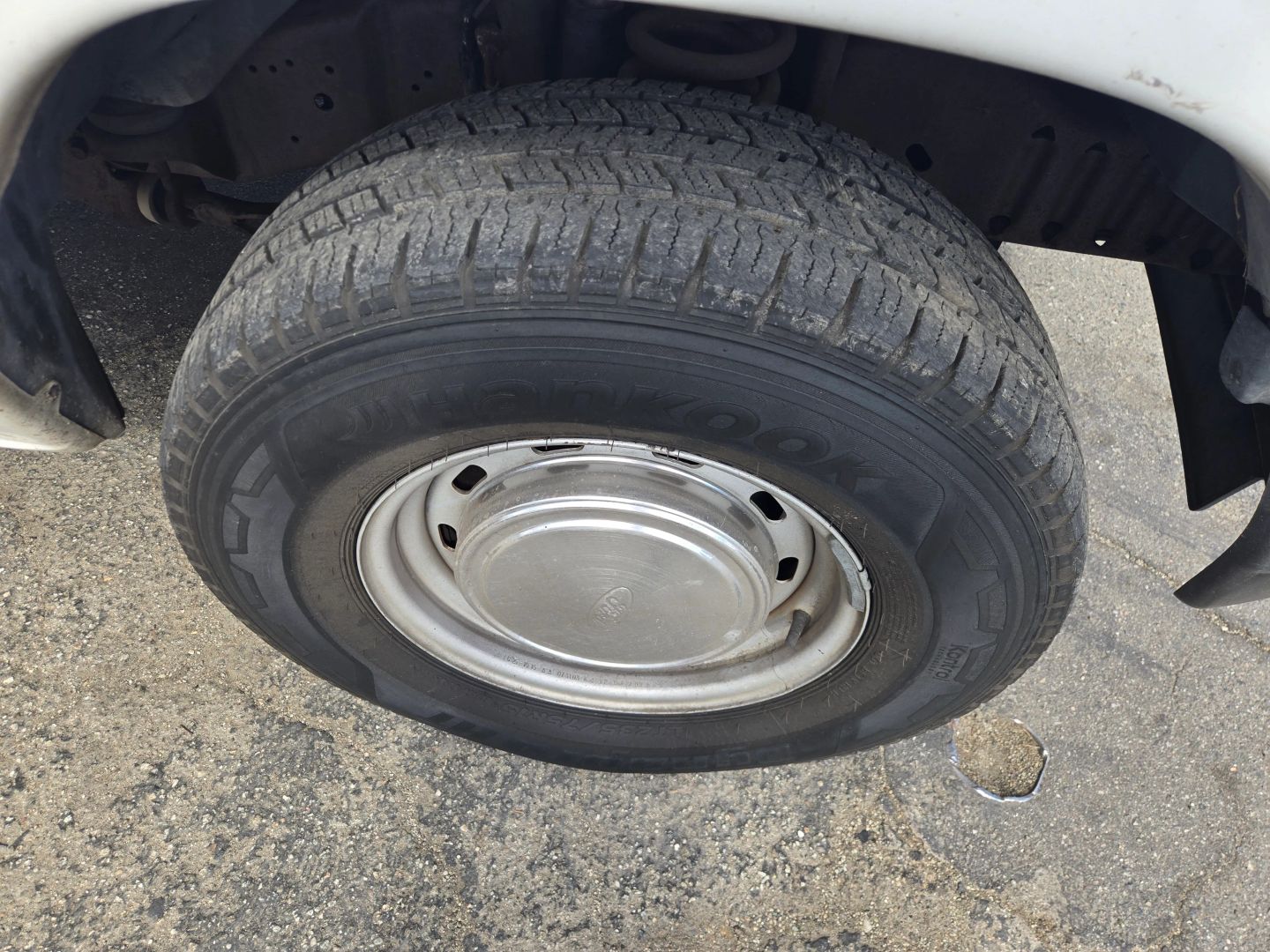 2003 Ford E-150 photo 11