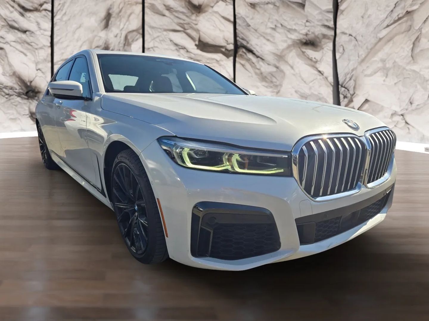 2020 Bmw 750i xDrive Sedan photo 3