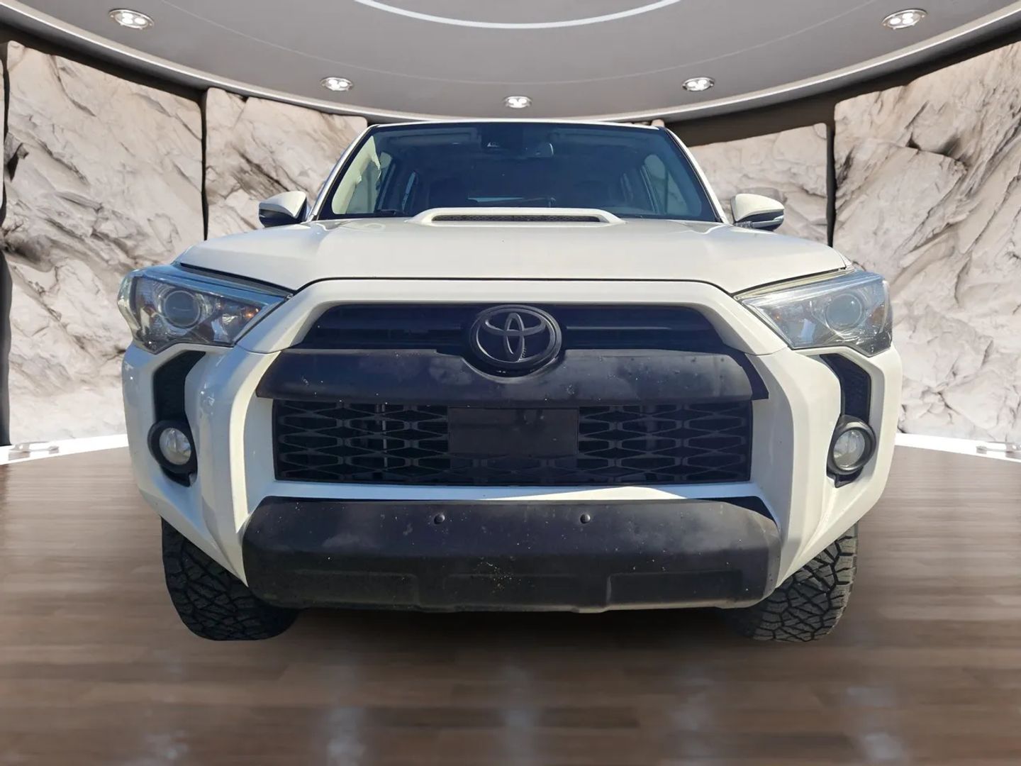 2020 Toyota 4Runner TRD Premium photo 2