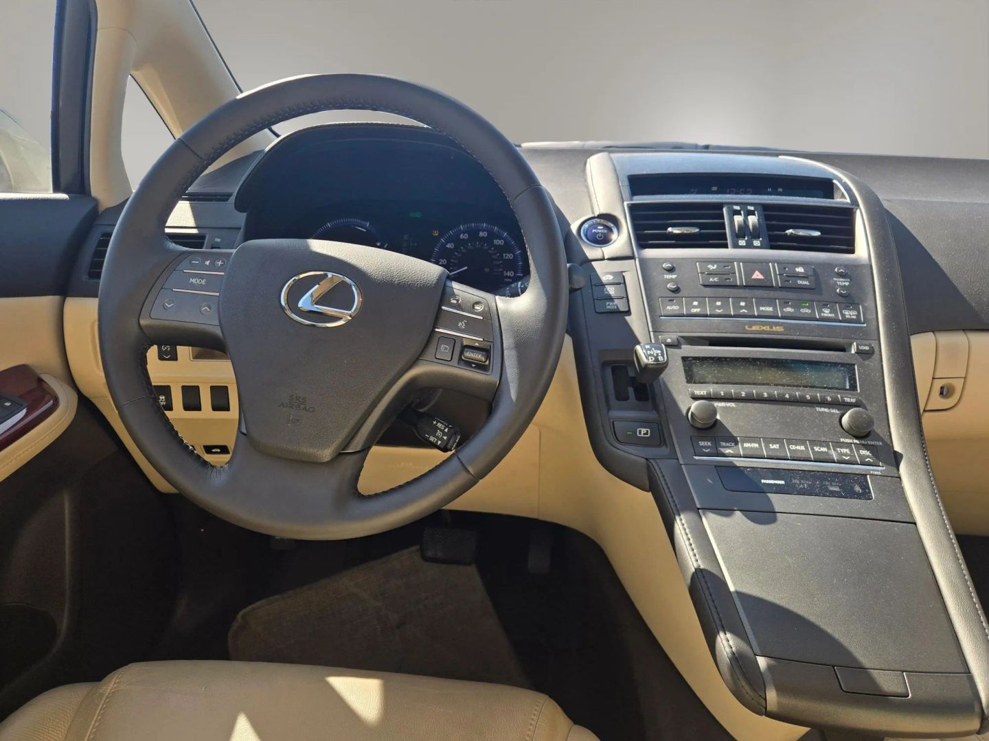Photo 18 of this Lexus HS 250h