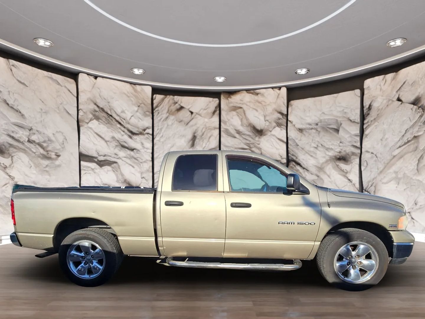 2005 Dodge Ram SLT photo 4