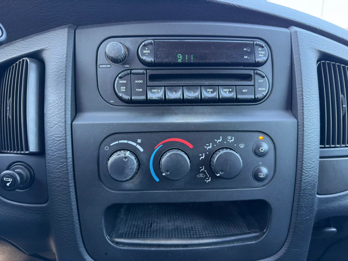 Photo 19 of this Dodge Ram 1500