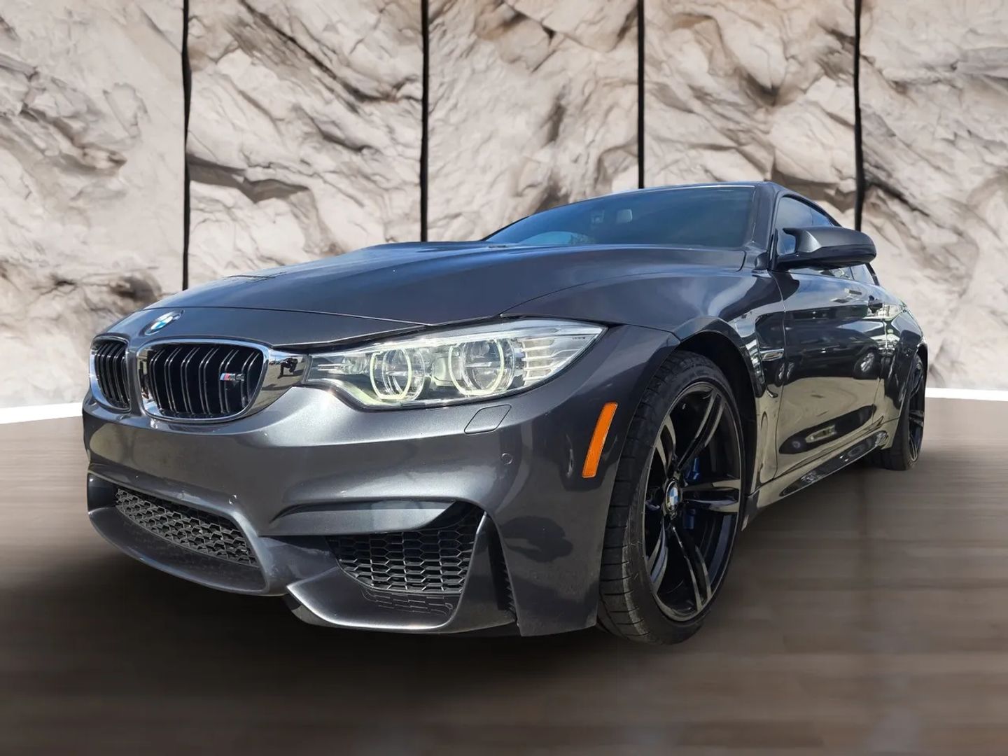 2015 Bmw M4 photo 2
