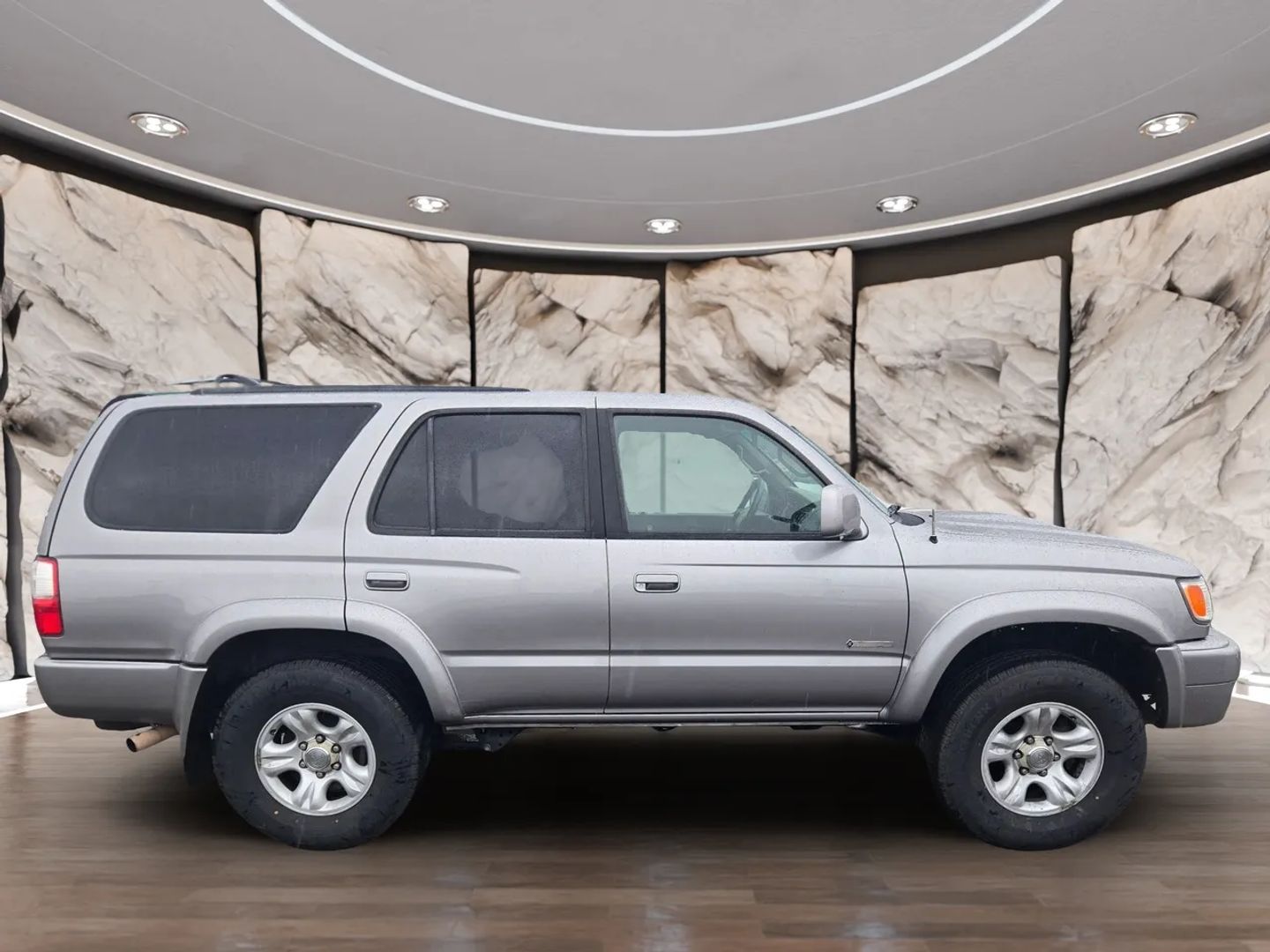2002 Toyota 4Runner SR5 Sport photo 3
