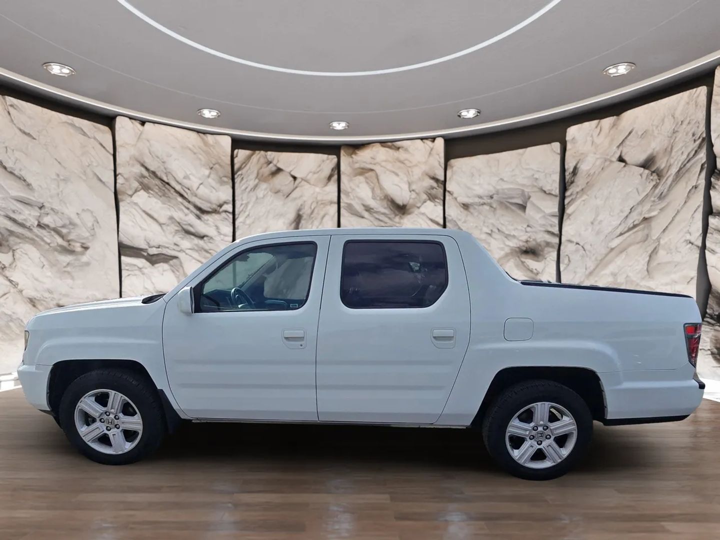 2014 Honda Ridgeline RTL photo 4