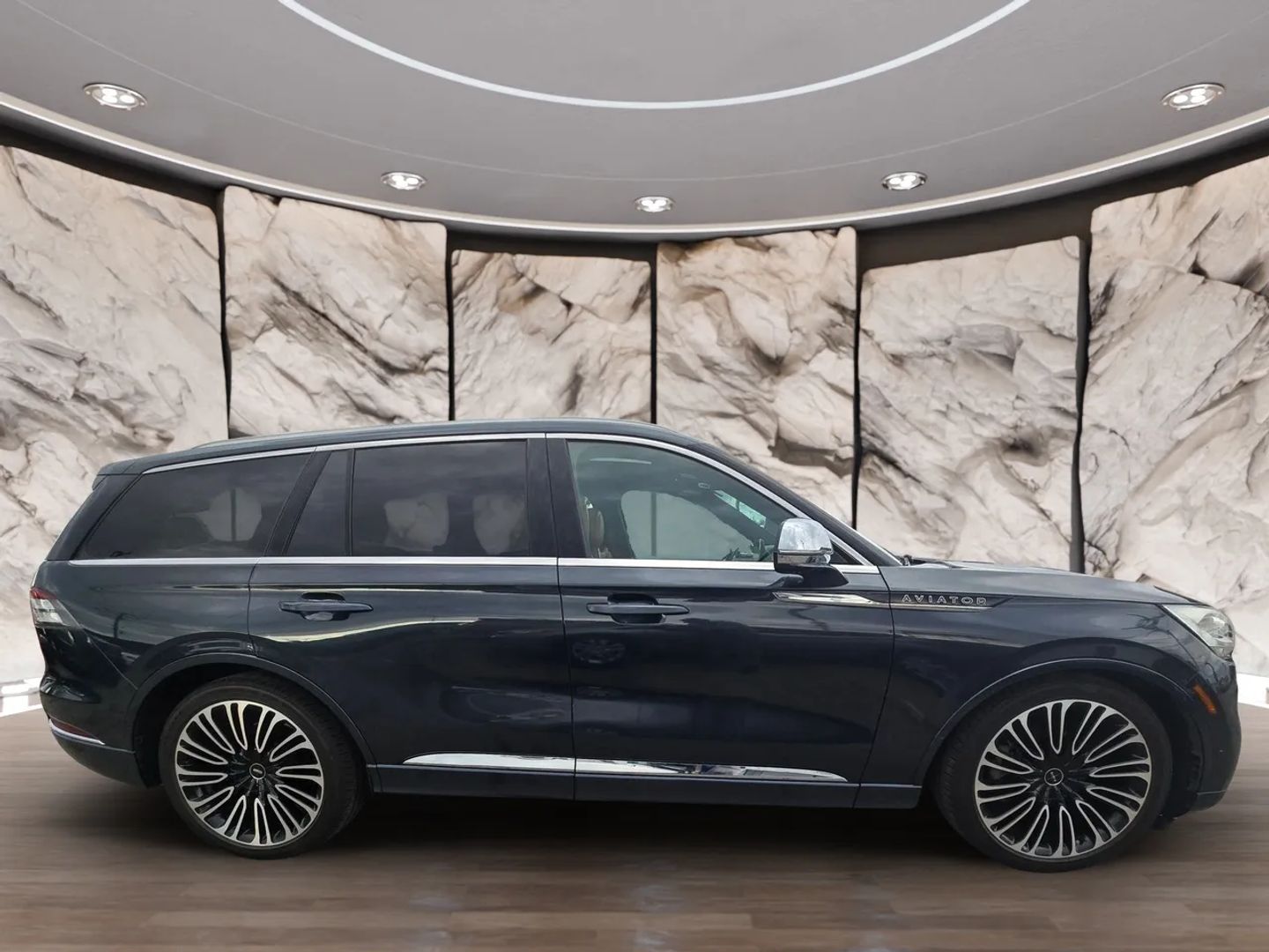2020 Lincoln Aviator Black Label photo 4