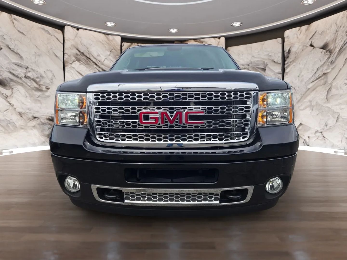 2012 Gmc Sierra Denali photo 2