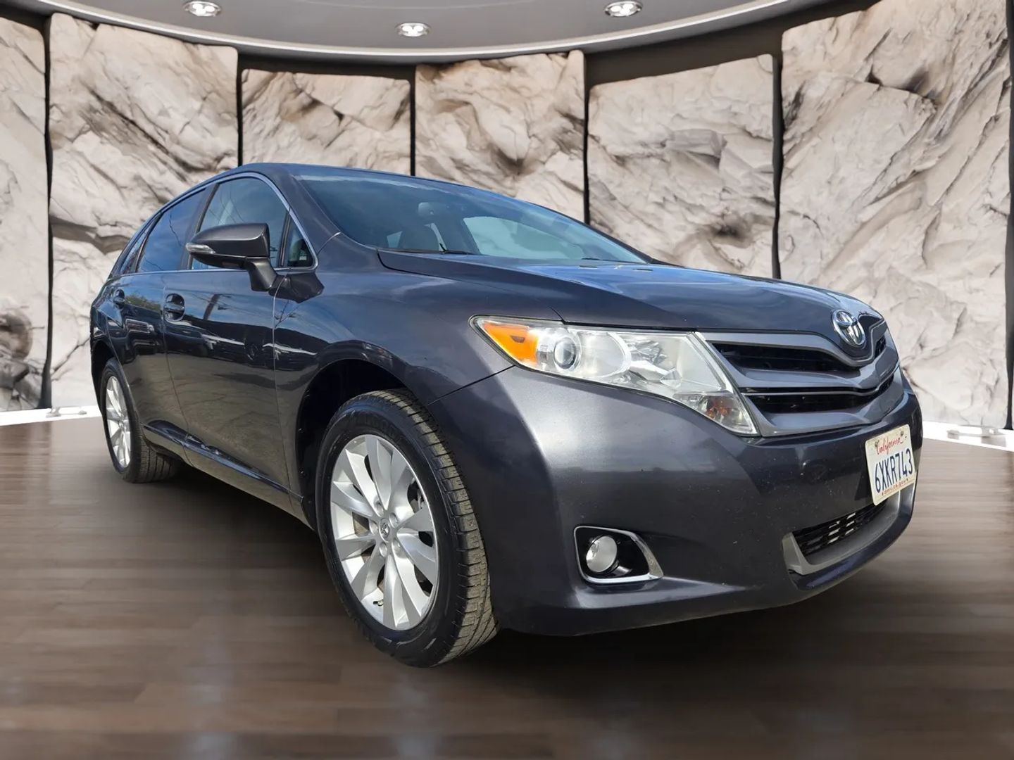 2013 Toyota Venza LE photo 3