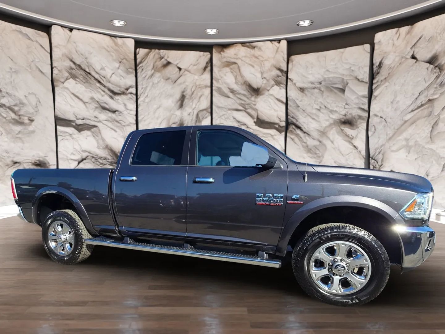 2015 Ram 2500 Laramie photo 2