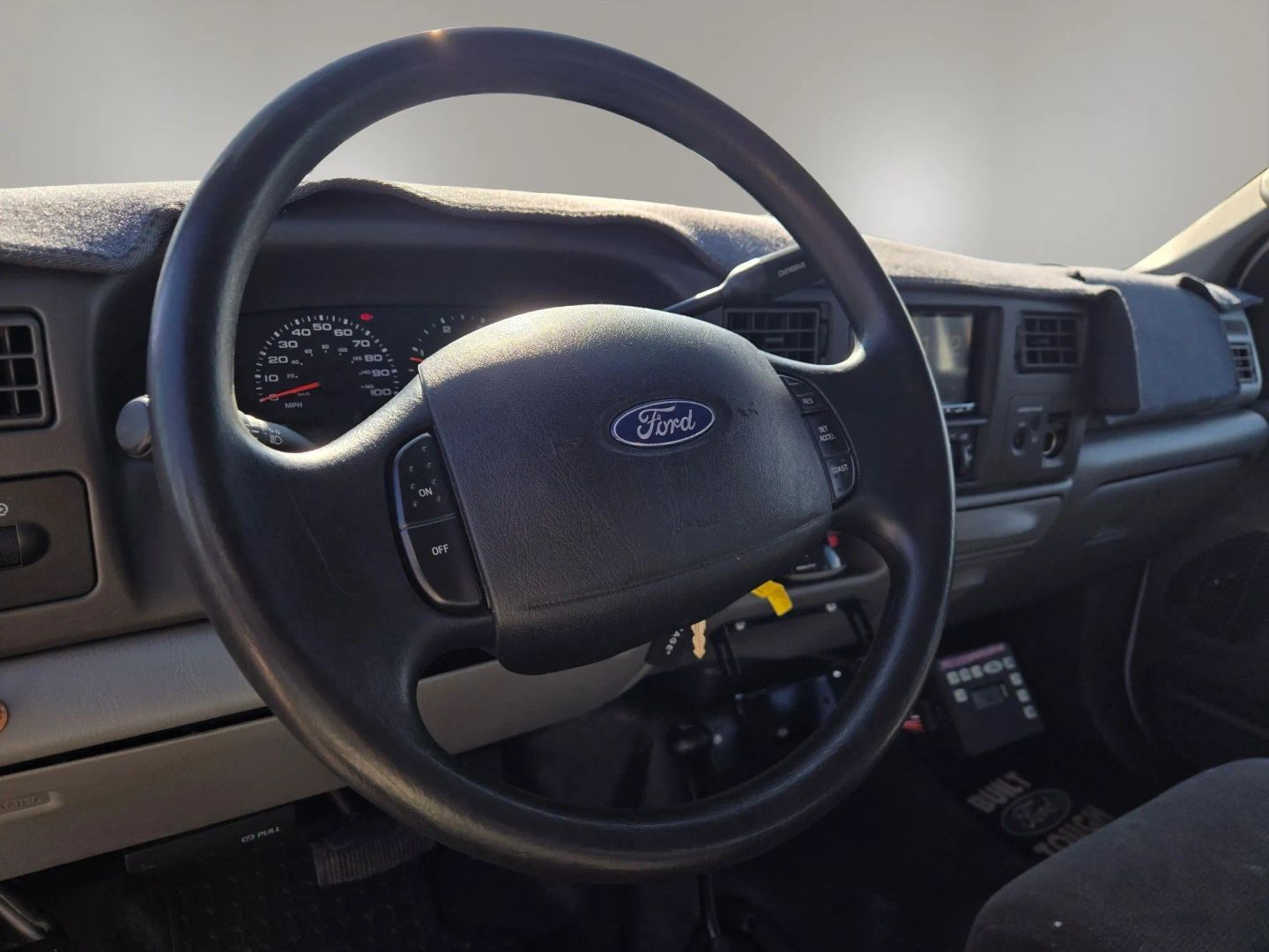 Photo 11 of this Ford Super Duty F-350 SRW