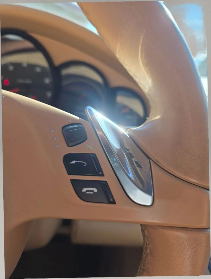 Photo 21 of this Porsche Panamera