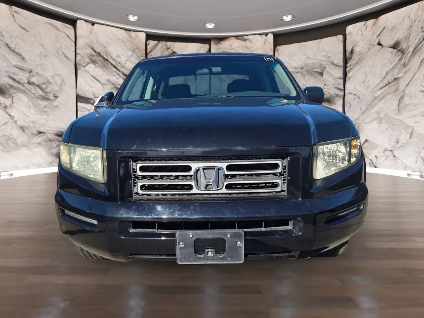 Photo 2 of this Honda Ridgeline