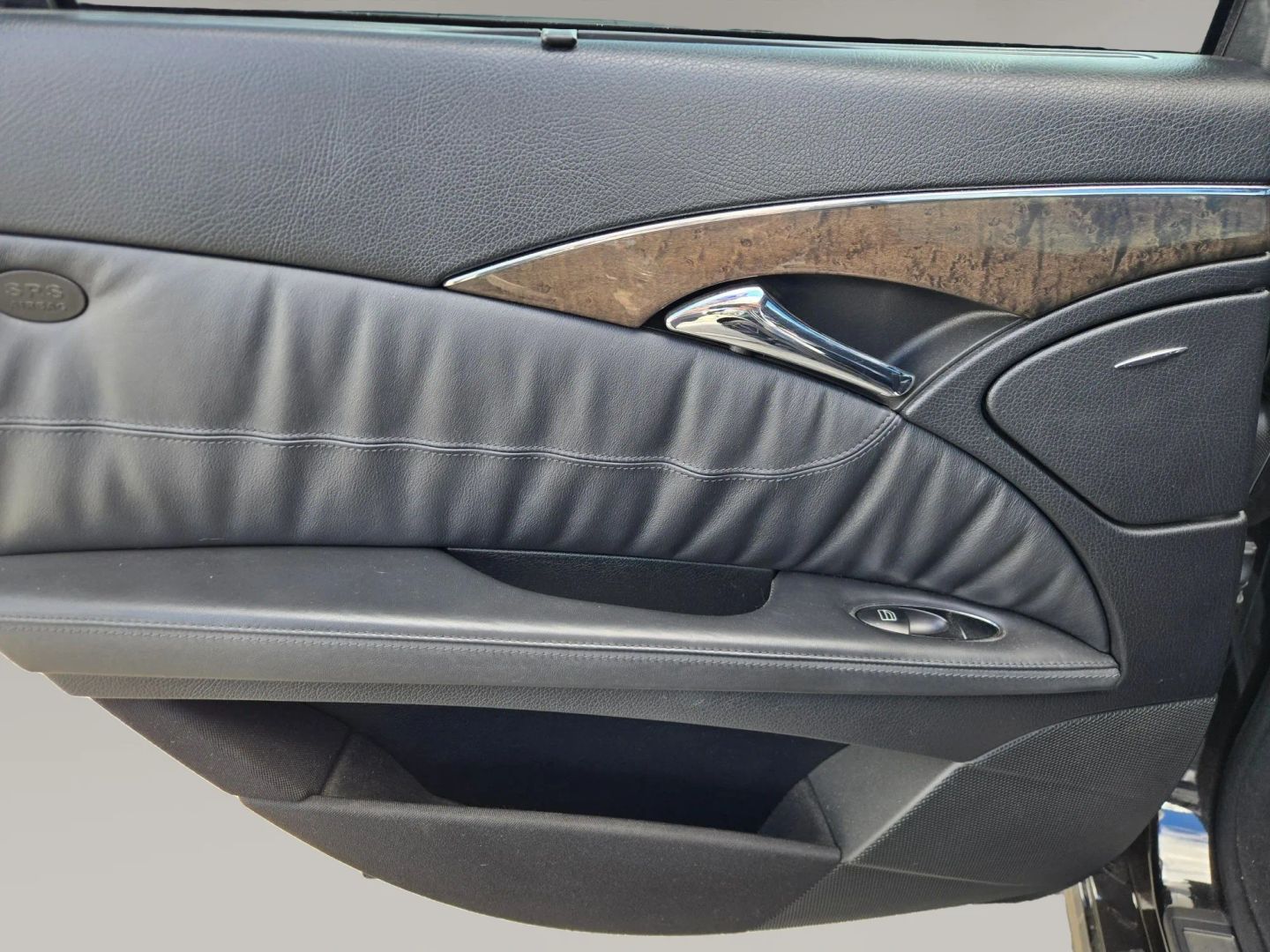 Photo 12 of this Mercedes-Benz E63