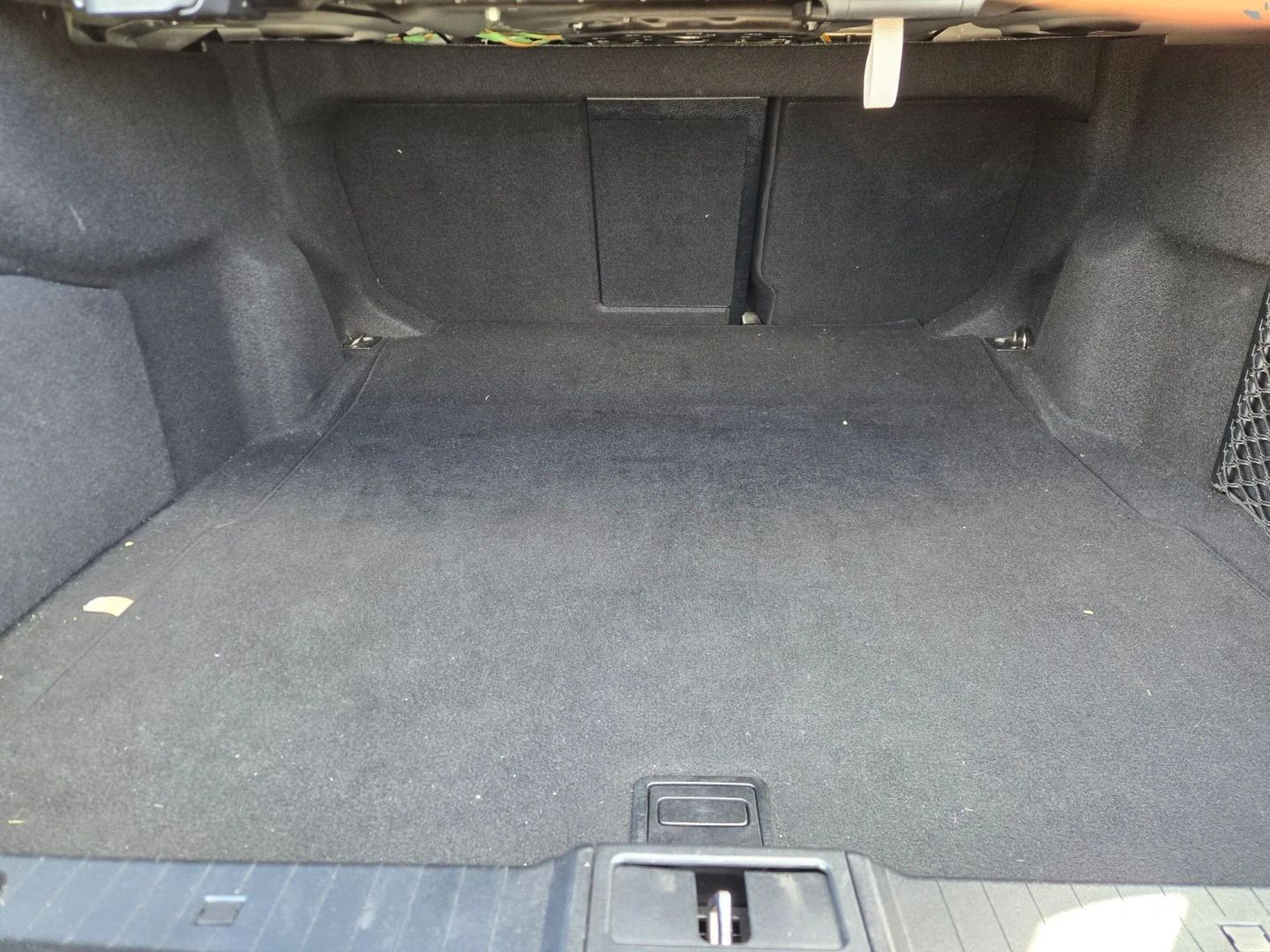 Photo 14 of this Mercedes-Benz E63