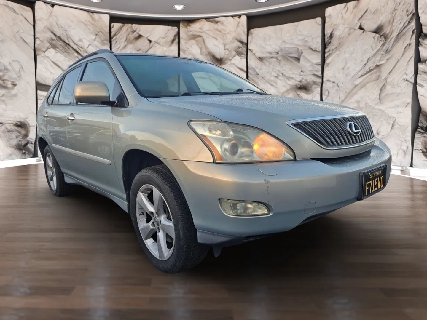 Photo 3 of this Lexus RX 350