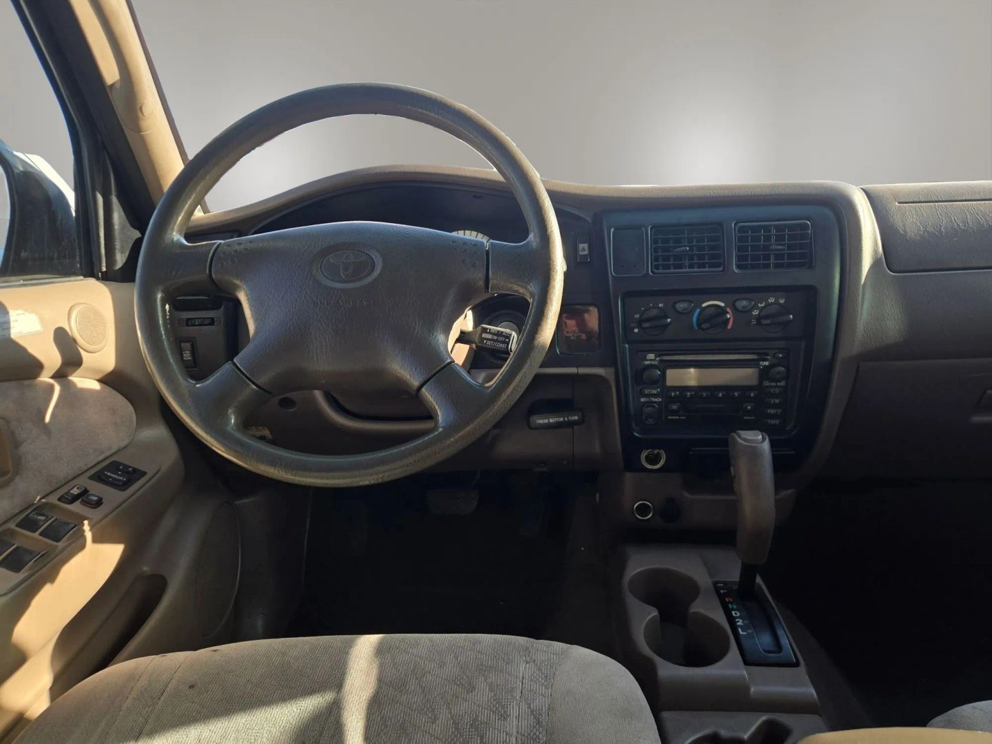 Photo 19 of this Toyota Tacoma