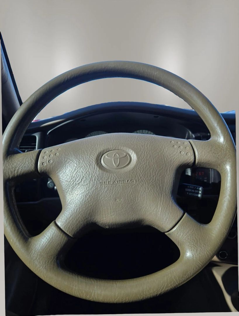 Photo 20 of this Toyota Tacoma
