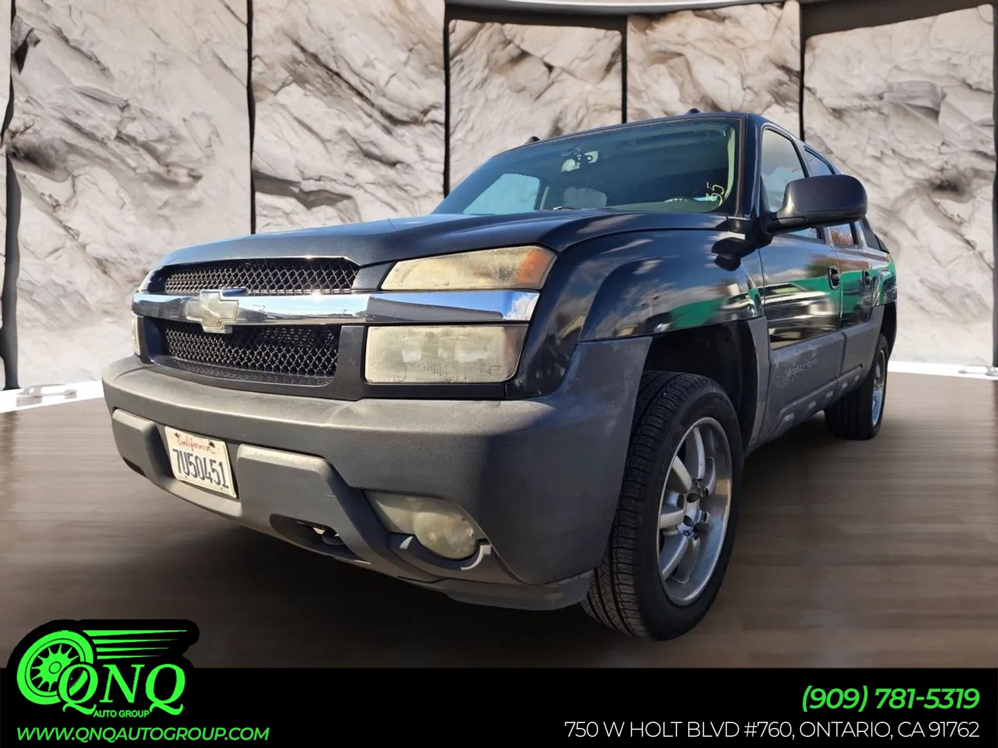 2005 Chevrolet Avalanche 2WD 1500 Series's photo