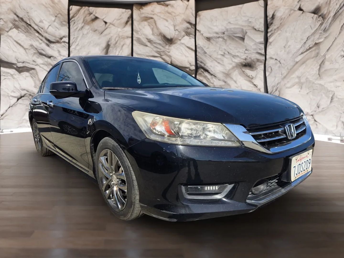 Photo 3 of this Honda Accord Sedan