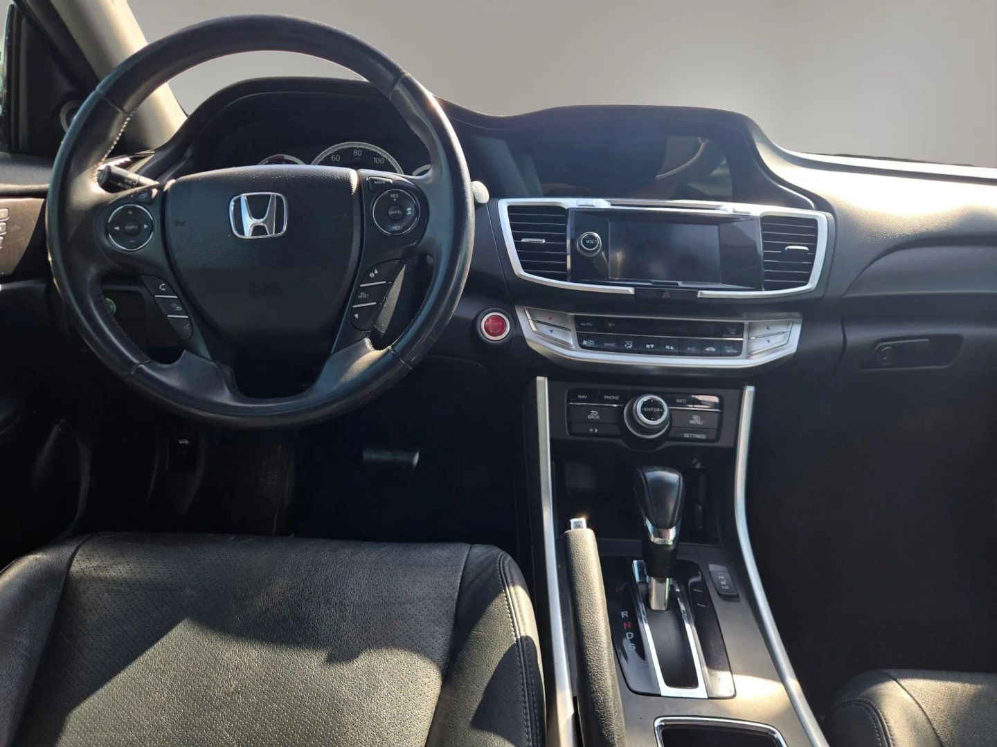 Photo 17 of this Honda Accord Sedan