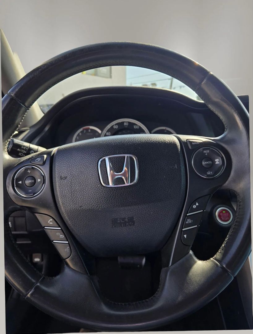 Photo 18 of this Honda Accord Sedan