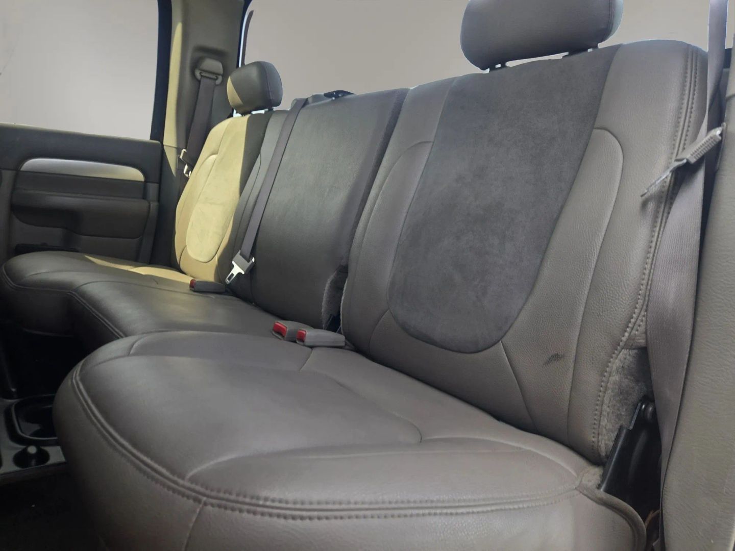 Photo 13 of this Dodge Ram 3500