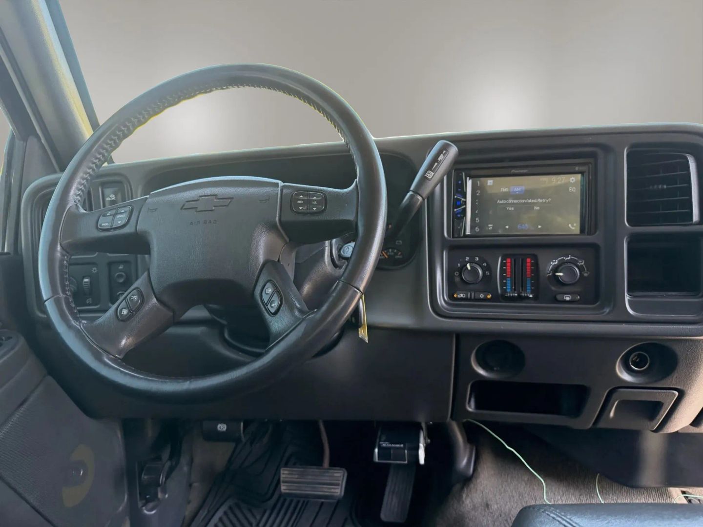 Photo 12 of this Chevrolet Silverado 3500