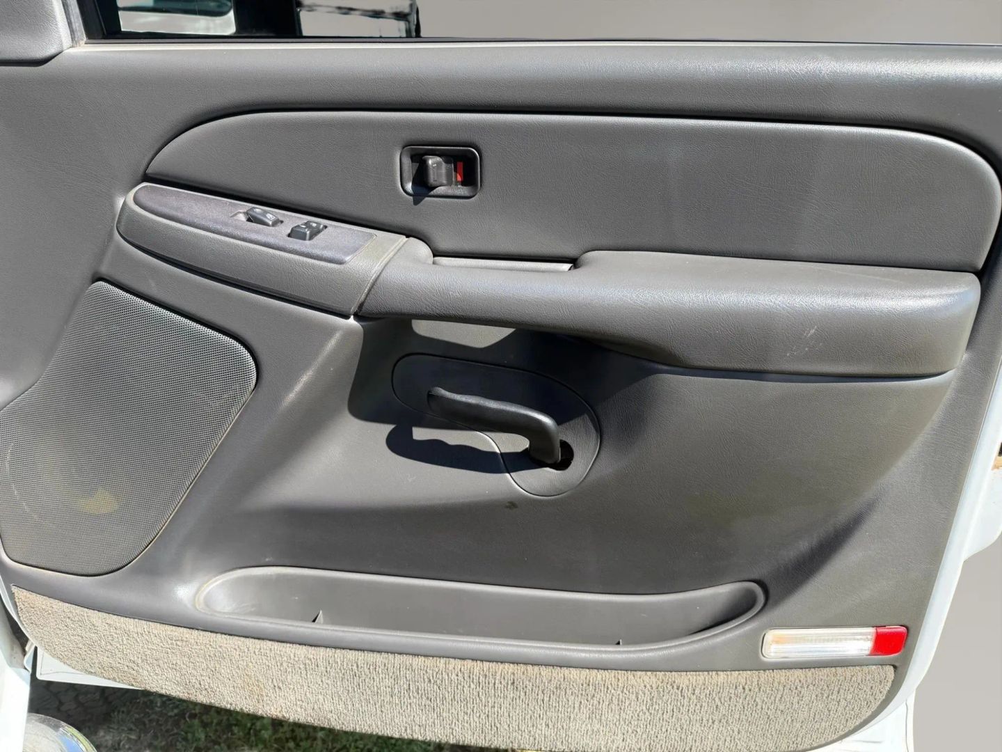 Photo 20 of this Chevrolet Silverado 3500