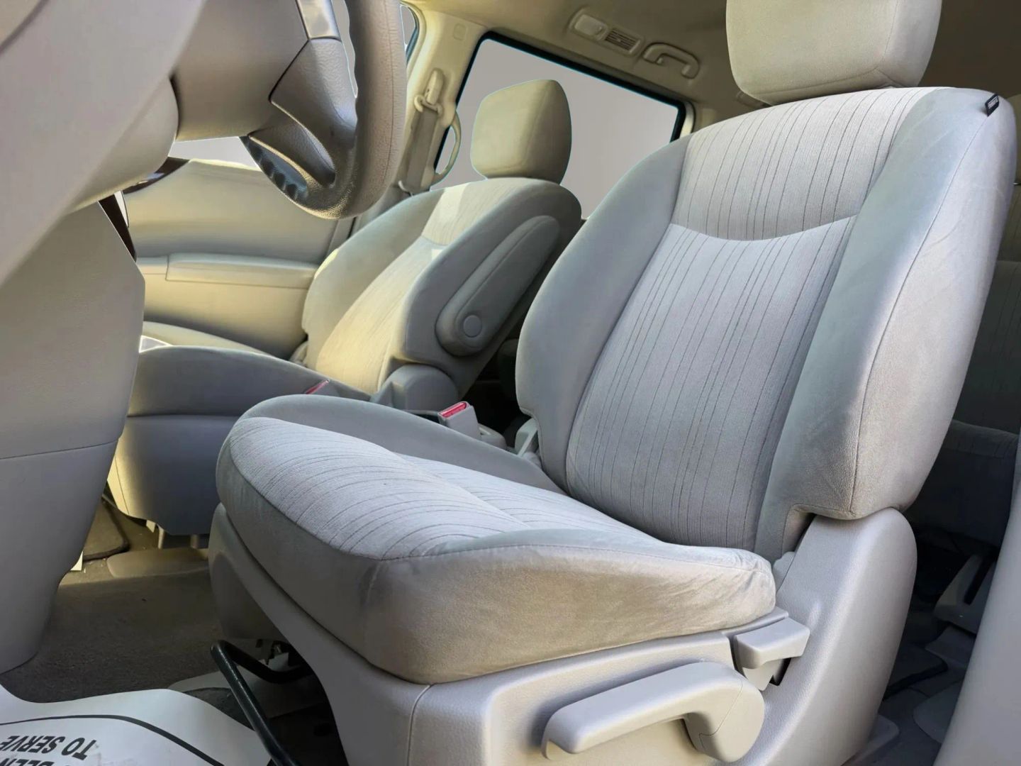 Photo 9 of this Nissan Quest
