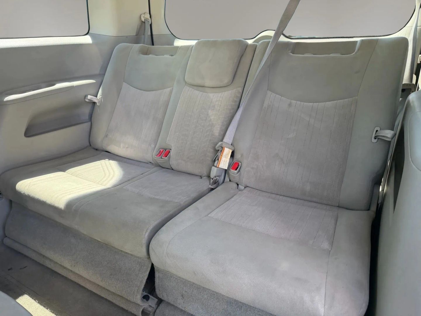 Photo 11 of this Nissan Quest