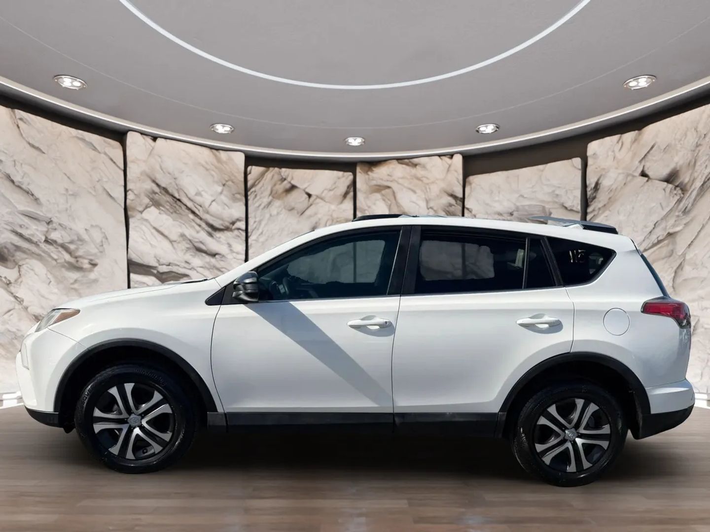 Photo 5 of this Toyota RAV4