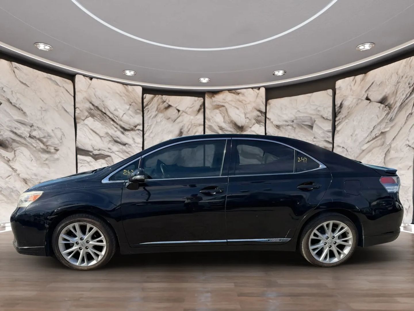Photo 5 of this Lexus HS 250h