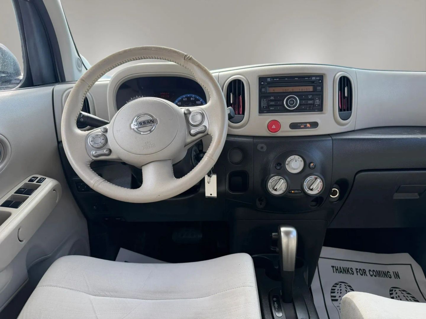 Photo 20 of this Nissan cube
