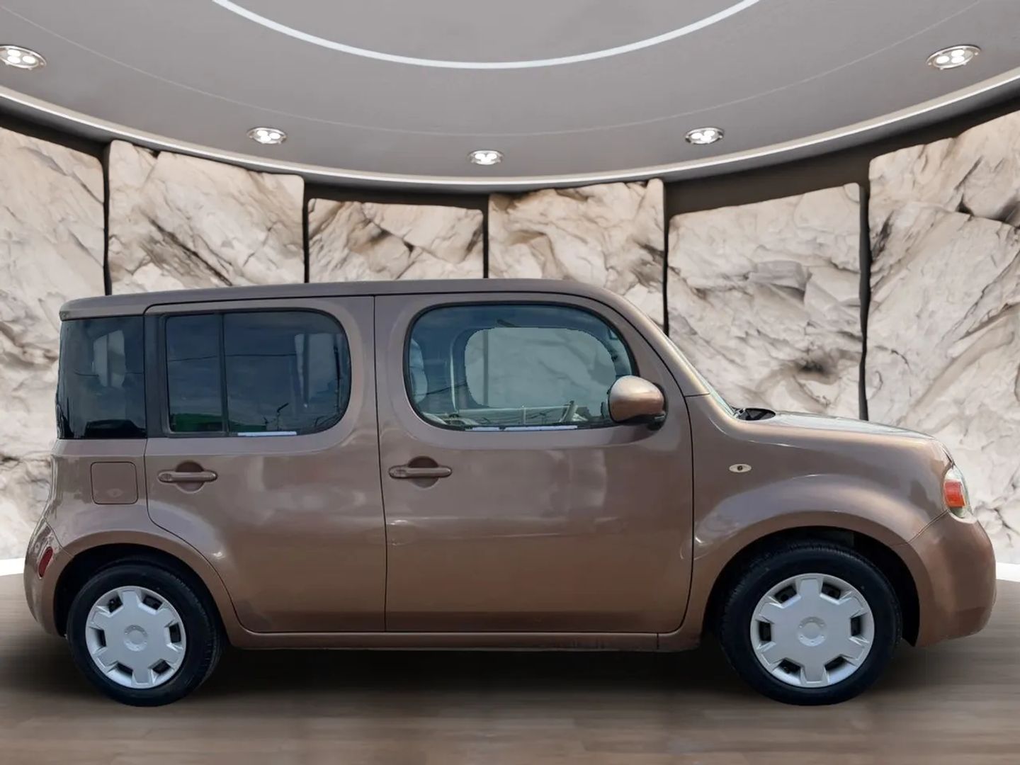 Photo 4 of this Nissan cube