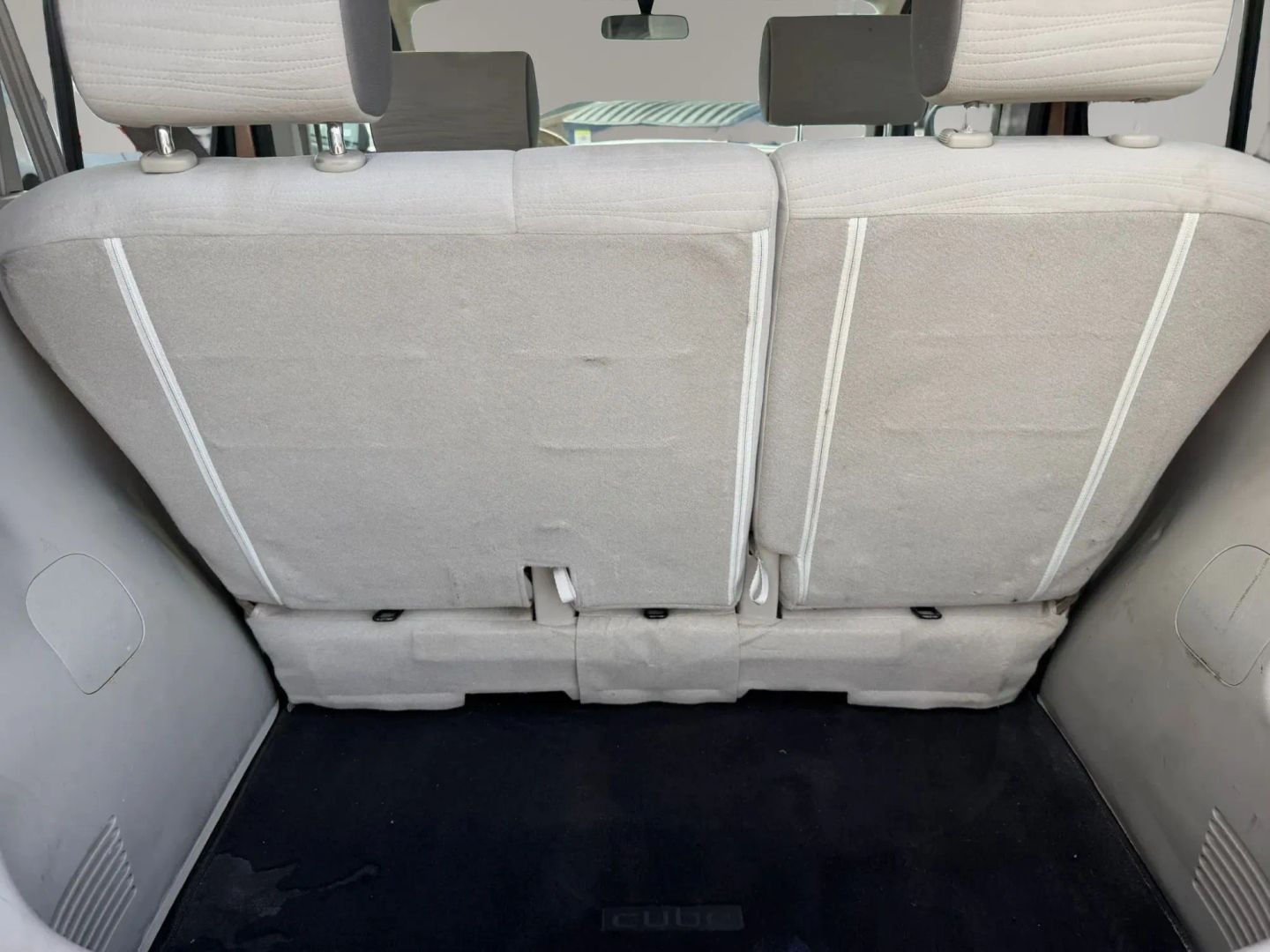Photo 15 of this Nissan cube