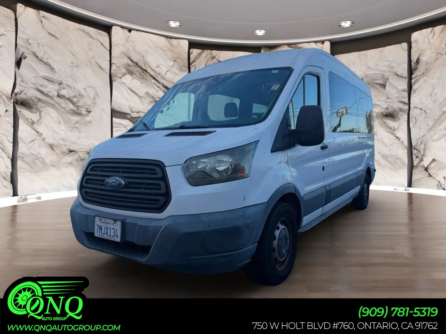2015 Ford Transit 350 XL Wagon Med Roof Sliding Pass. 148's photo