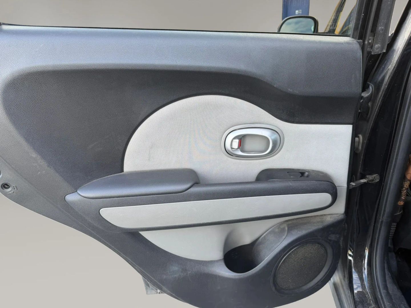 Photo 12 of this Kia Soul