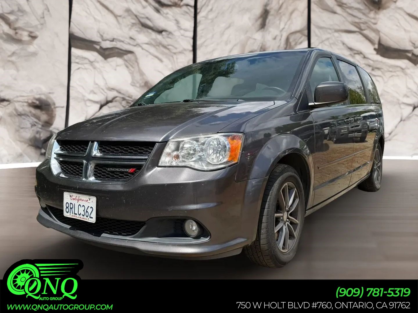 2017 Dodge Grand Caravan SXT's photo