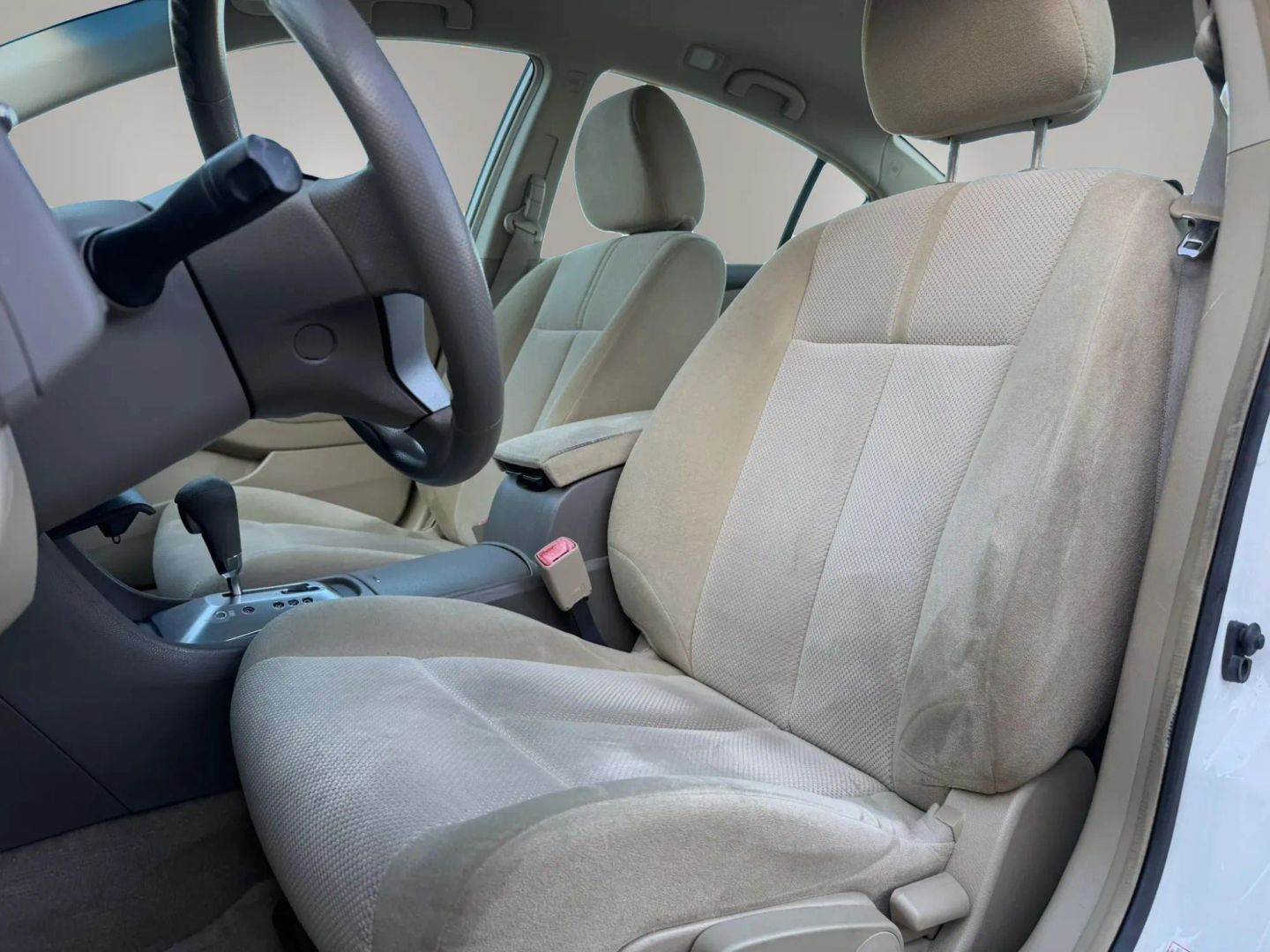 Photo 10 of this Nissan Altima